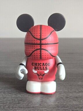 Disney Vinylmation Chicago Bulls 3" Mickey Mouse Figure NBA Series